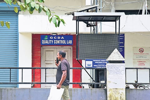 The ambient noise monitoring system in front of the GCDA quality control office at Kadavanthra also remains defunct 