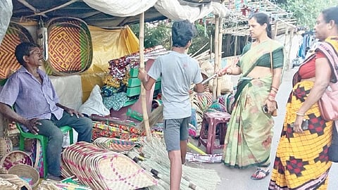 Many set up temporary stalls near puja pandals, doing brisk business during the five-day festivities from Shashthi to Vijaya Dashami.