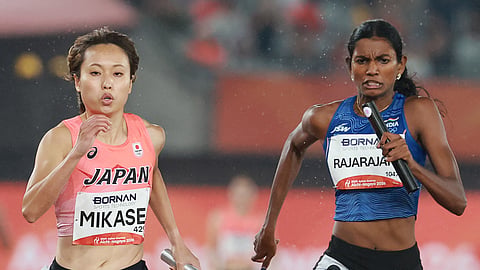 Abinaya Rajarajan (R) shined in the relay events of the Asian Games