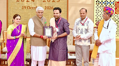 Dr Sreedev being given the Ustad Bismila Khan Yuva Puraskar of the Kendra Sageeta Natak Academy in Delhi by the Union Culture Minister.

