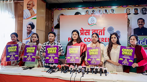  All India Mahila Congress (AIMC) President Alka Lamba holds a poster titled 'Chalo Dilli' during a press conference, in Shimla, Monday, Oct. 26, 2026. 