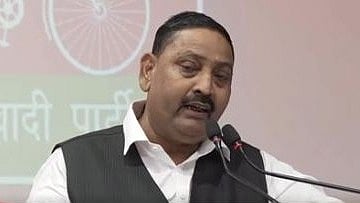 Dharmendra Kumar Kashyap at the into the Samajwadi Party (SP).