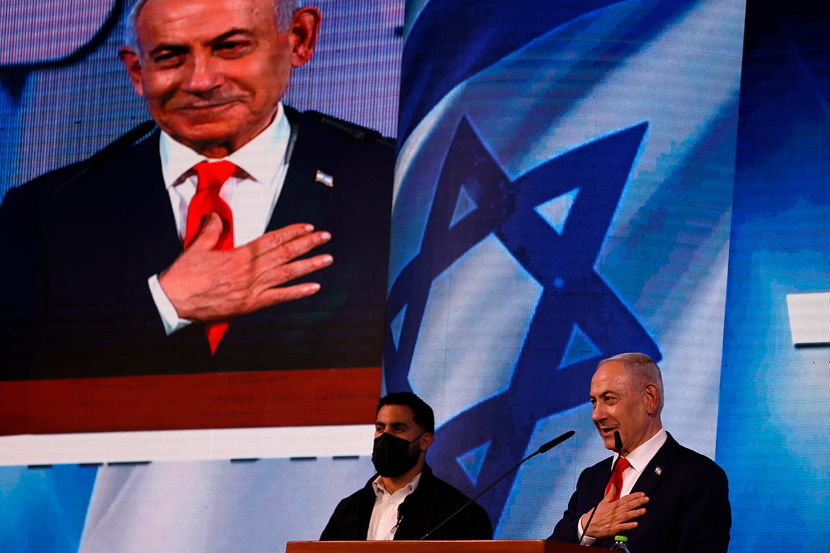 Netanyahu and rival each claim mandate after tight Israel election
