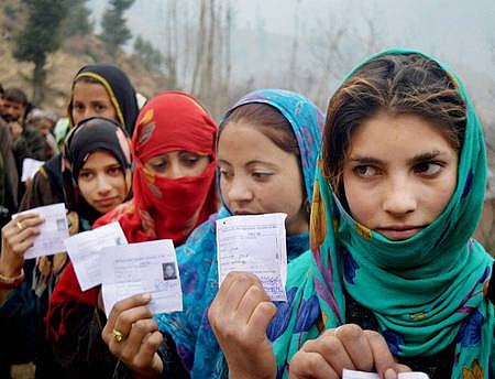 15 women enter 1st two phases of J&K assembly elections
