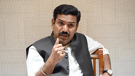 BJP chief Vijayendra warns of police station siege over FIRs against ...