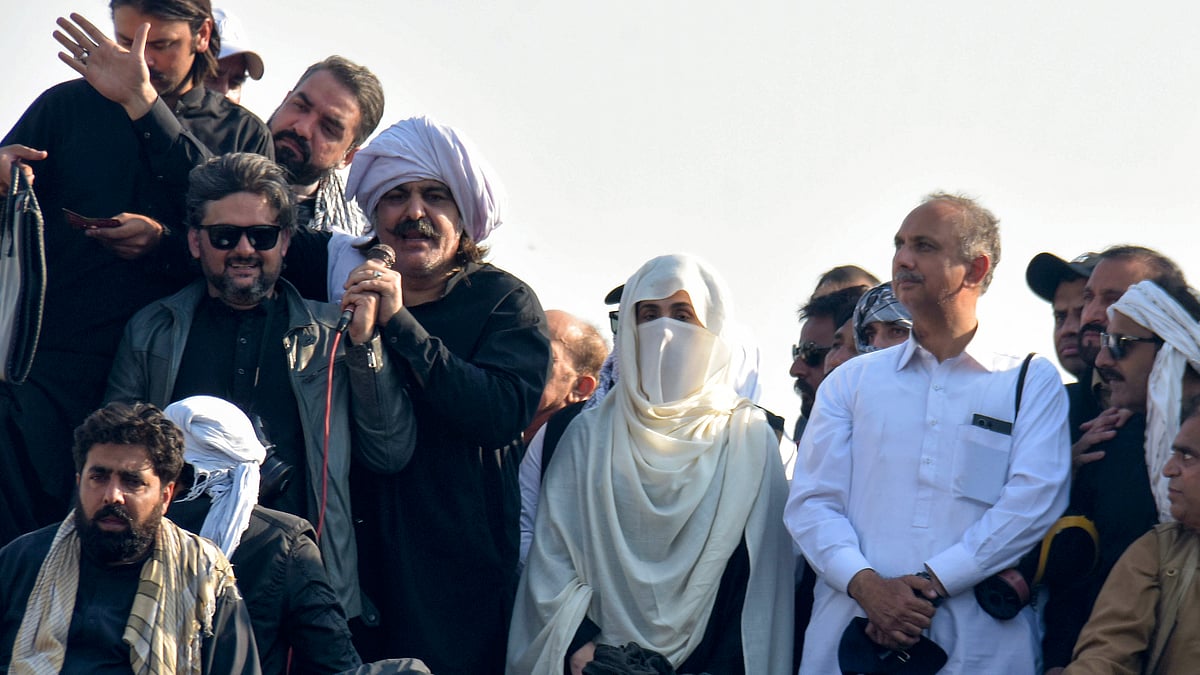 Pakistani police issues charges against Imran Khan, his wife Bushra ...