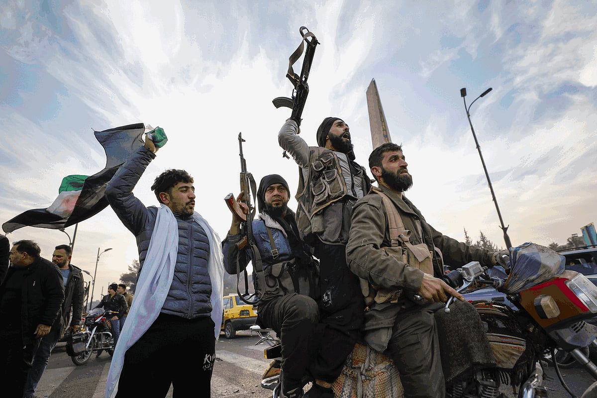 'Damascus Spring': Reports say Assad arrives in Moscow after rebels ...