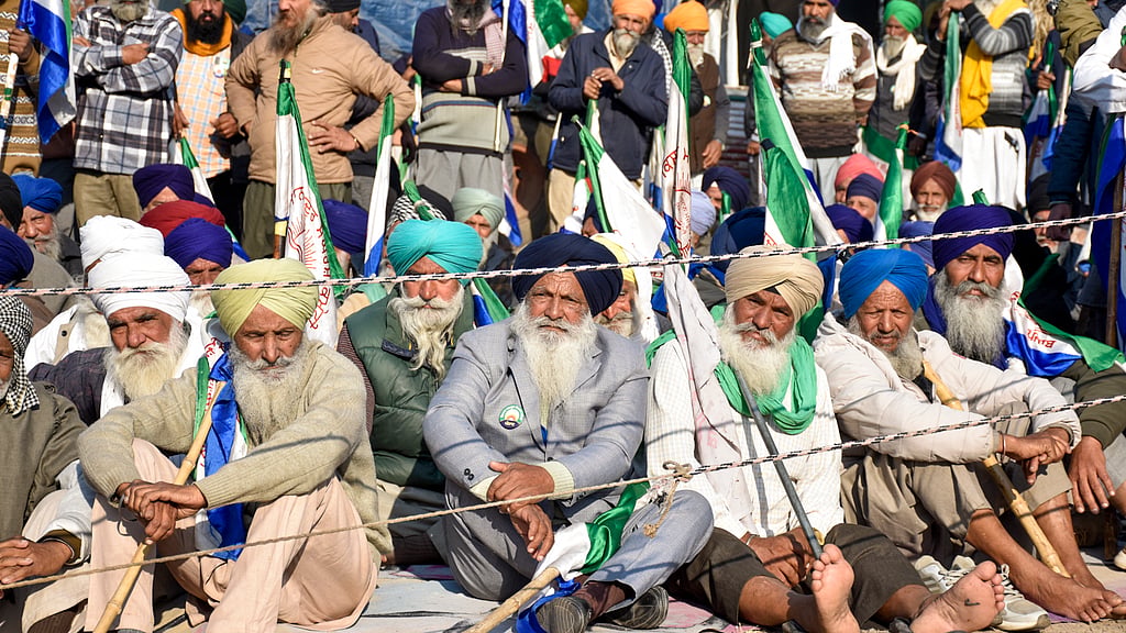 Farmer leader Pandher urges SKM to unite with farmers protesting at ...
