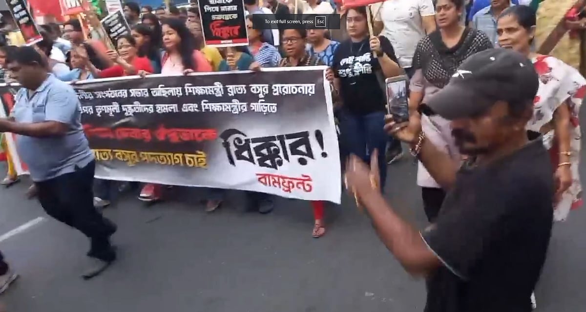 Clashes erupt between Leftist, TMCP activists as SFI enforces strike on ...