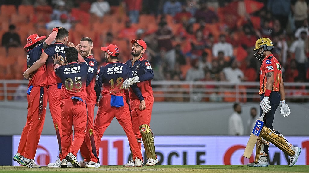 Bowlers having a ball as RCB eye elusive title