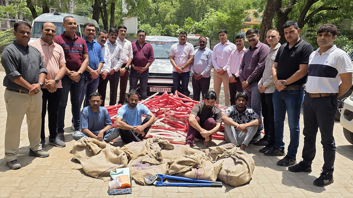 Gujarat cops arrest four from 'Khekda gang' in connection with metro ...
