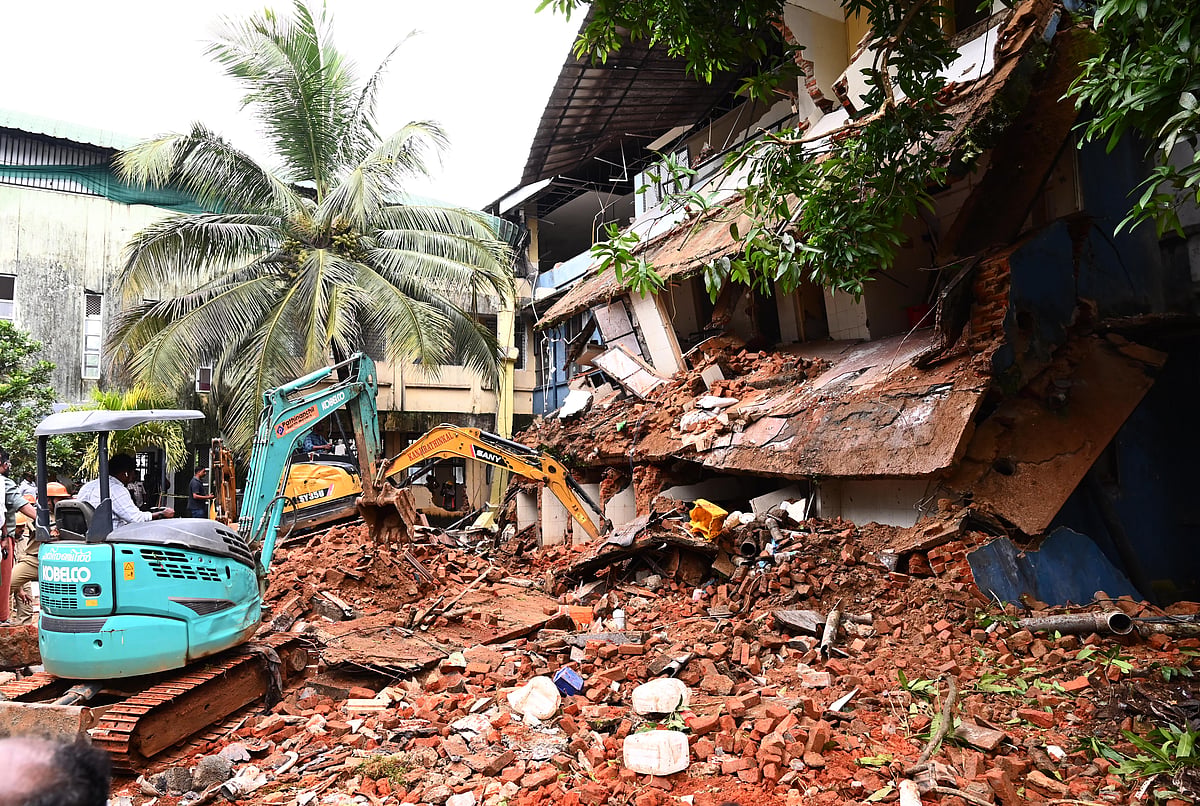Collapsed building for used over 12 years despite PWD warning in 2013