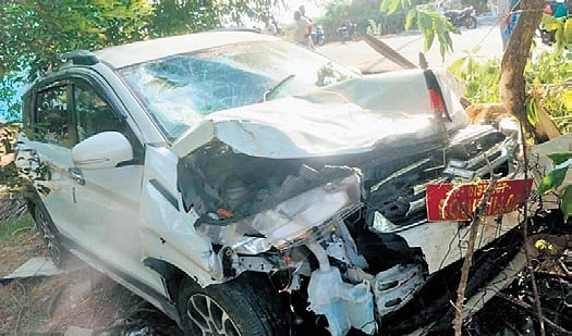 Three of family die as car rams scooter in Nagapattinam