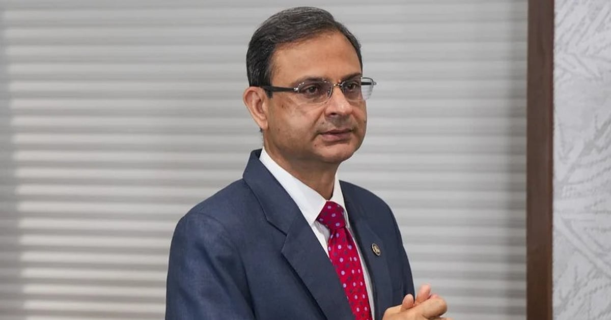 Chirag Rbi RBI keeps rates unchanged, unveils 22 measures to boost credit, ease ...