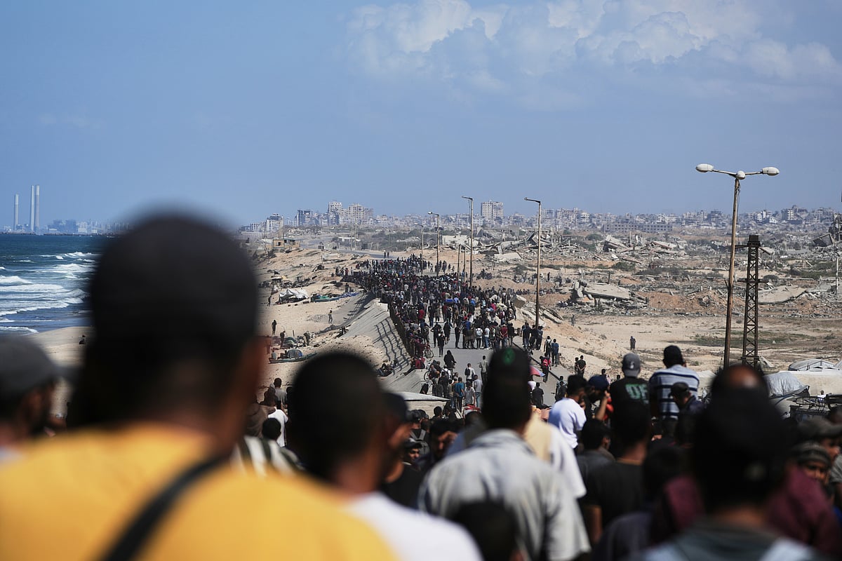Gaza ceasefire takes hold as Israel begins troop withdrawal ...