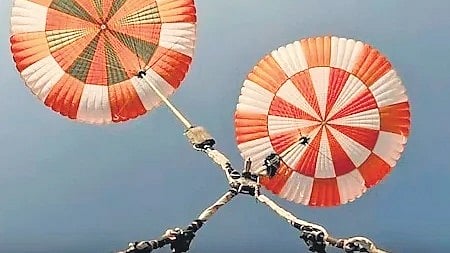 Parachute-airdrop.jpg