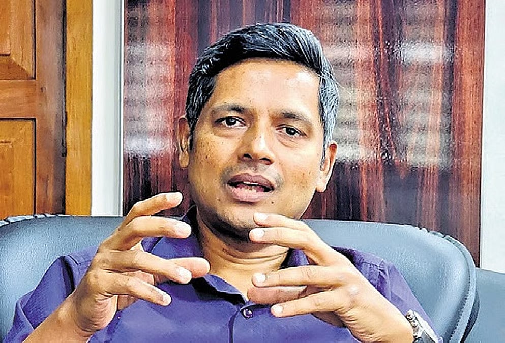 Doc Rathan Rathan Kelkar’s appointment as CM secretary kicks up a row in Kerala