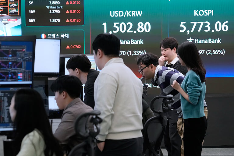 Oil, natural gas prices soar as Iran attacks Gulf energy facilities ...