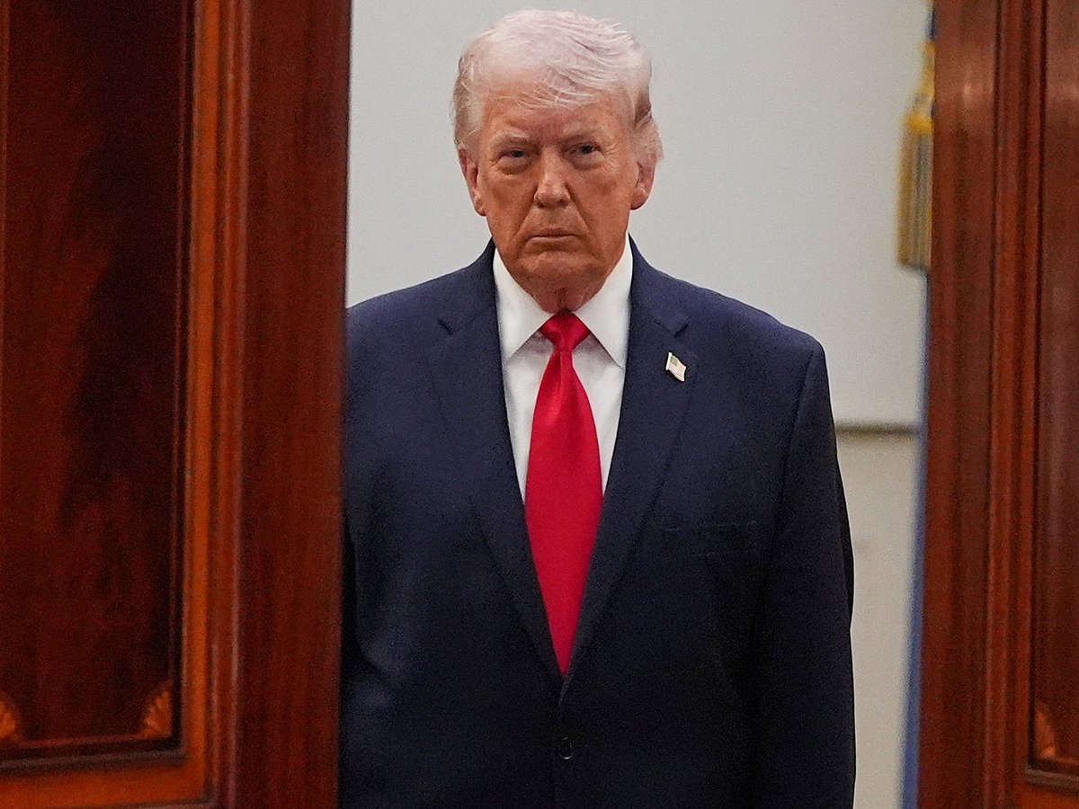 Trump claims Iran 'collapsing' as US threatens 'economic D-Day'