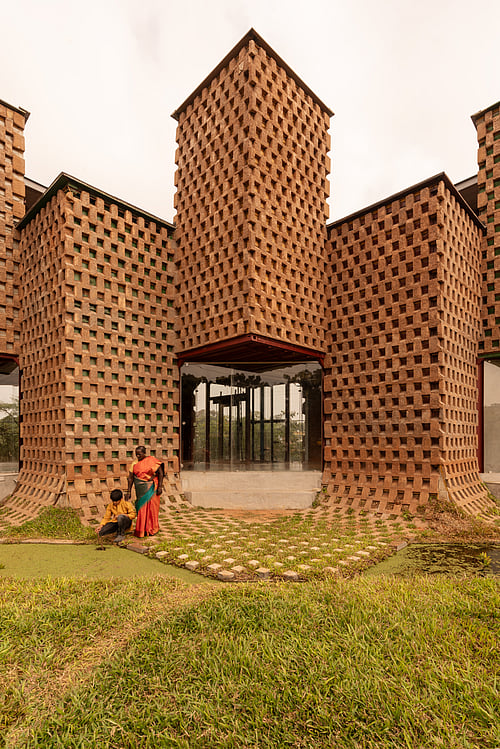 Thinking Outside The Container: Abandoned containers find new life as a ...