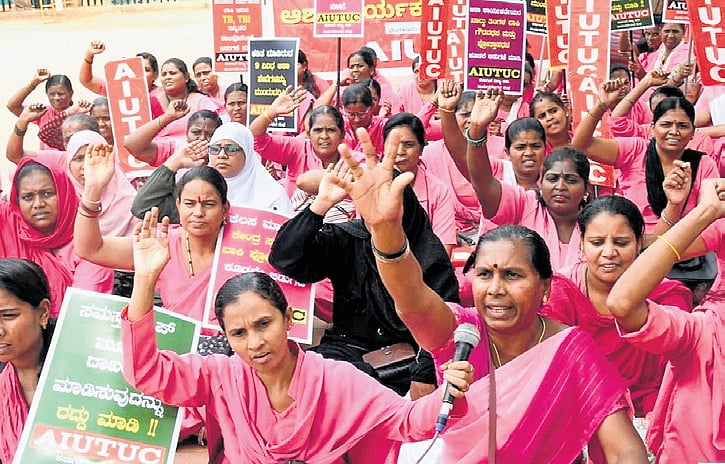 ASHA workers in Bengaluru seek Rs 10,000 honorarium, want arrears cleared