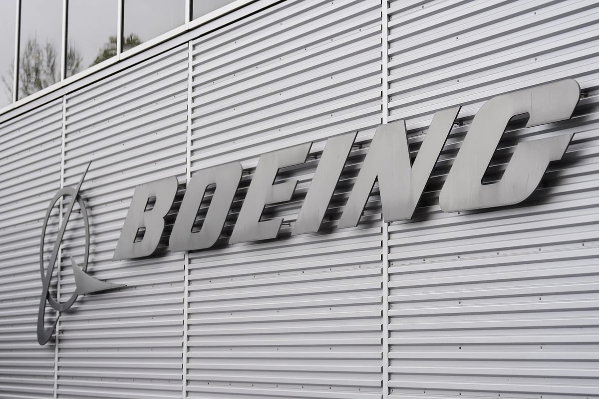 Trump and Boeing say China agreed to buy 200 aircraft, reopening a key market for the US planemaker
