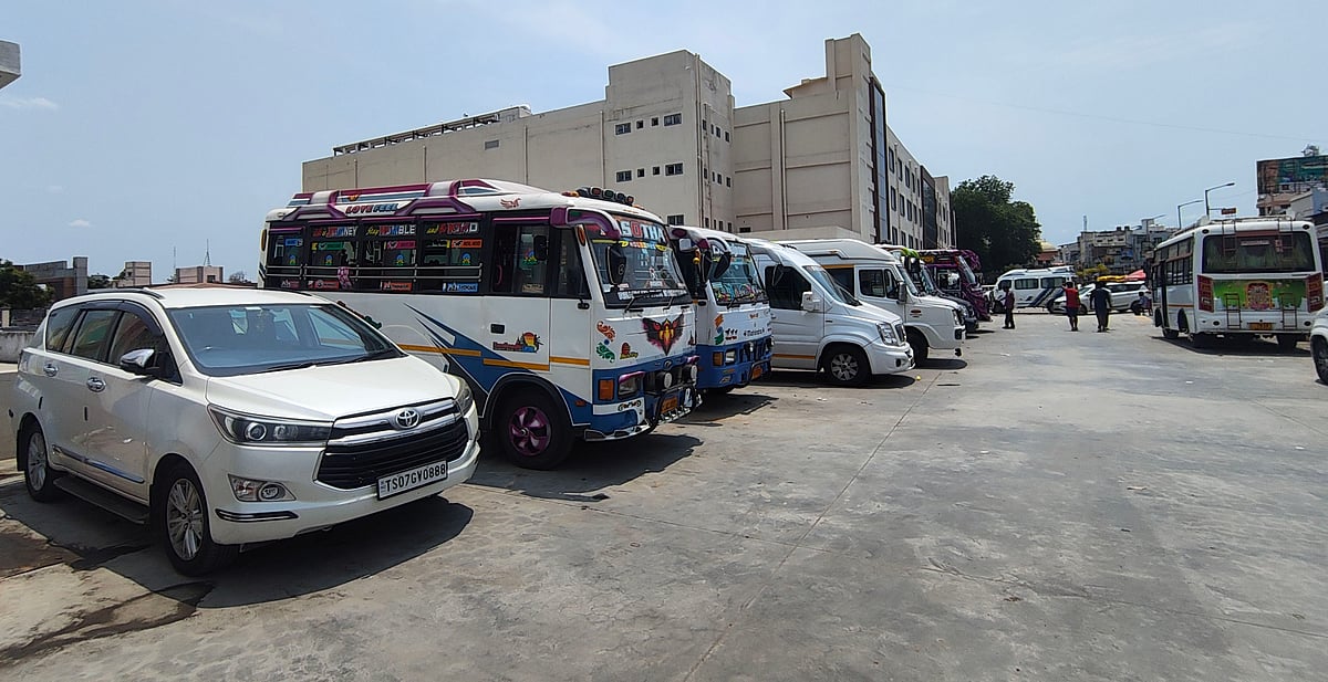 Very few people use parking lot at Periyar bus stand in Madurai, say ...