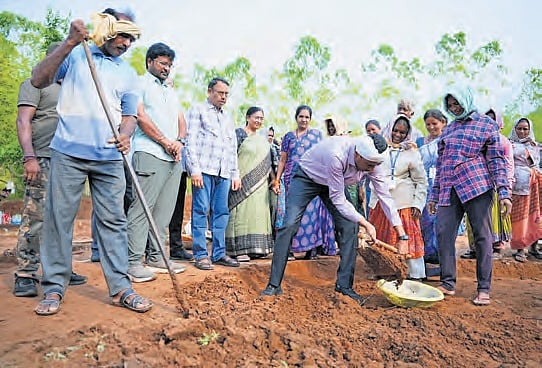 Collector launches Jaladhara tank rejuvenation drive in NTR district