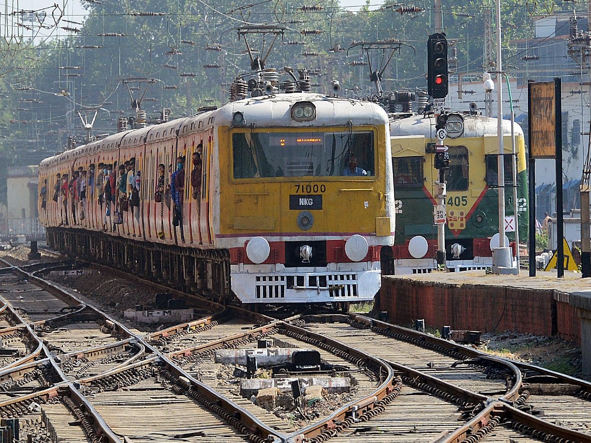 Bengaluru-Tumakuru rail route gets Rs 162 crore for power upgrade