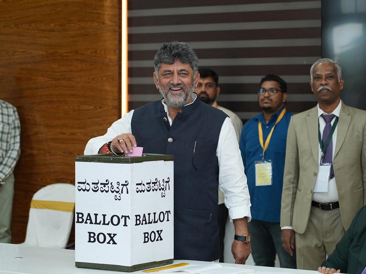 DKS tastes first poll success as CM; Congress gains upper hand in ...