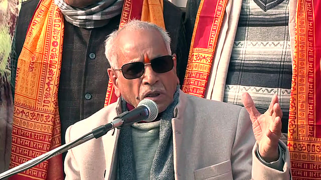 Ayodhya temple fund row: Police record statement from ex-general ...