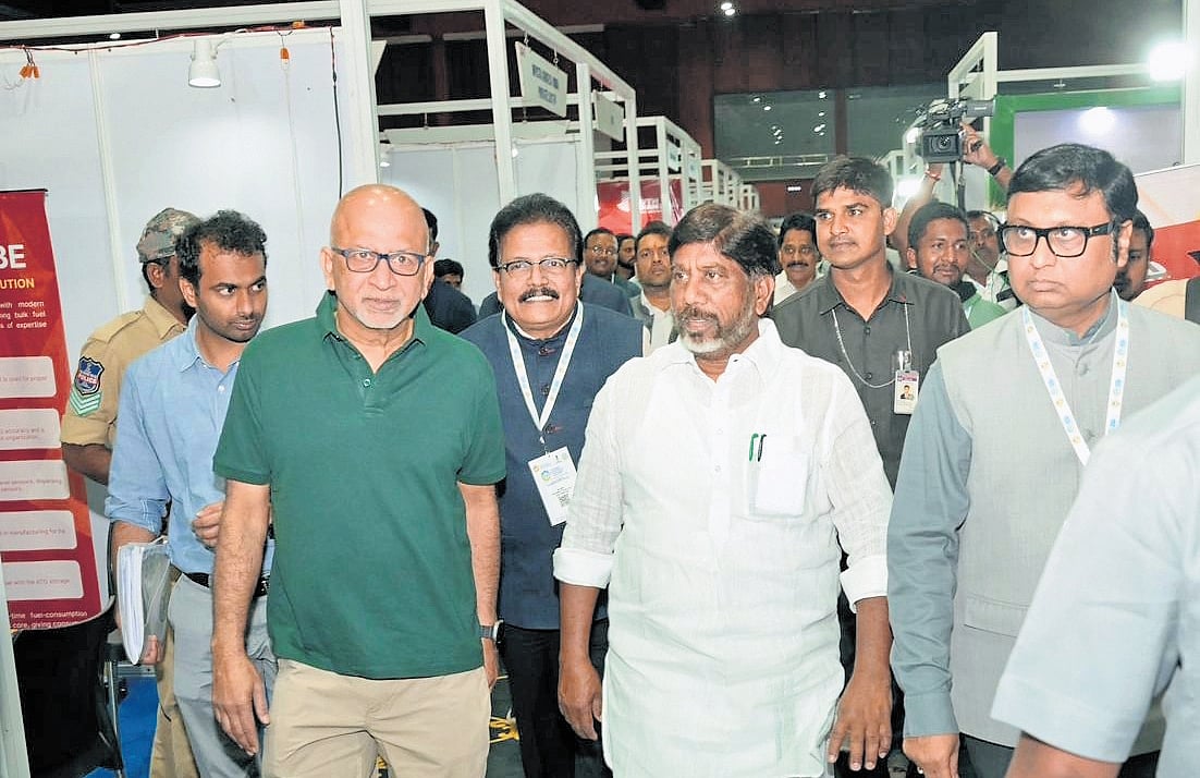 Bhatti calls for increased industry contribution to GDP