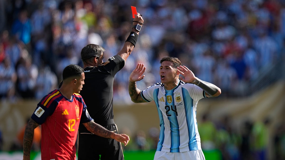 Enzo Fernandez joins World Cup final red card hall of shame