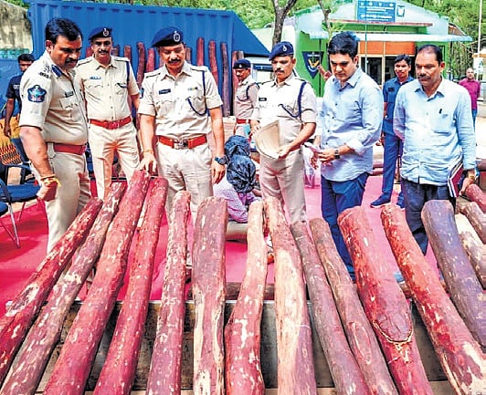 forest-beat-officer-among-three-held-in-seizure-of-rs-1-5-crore-red