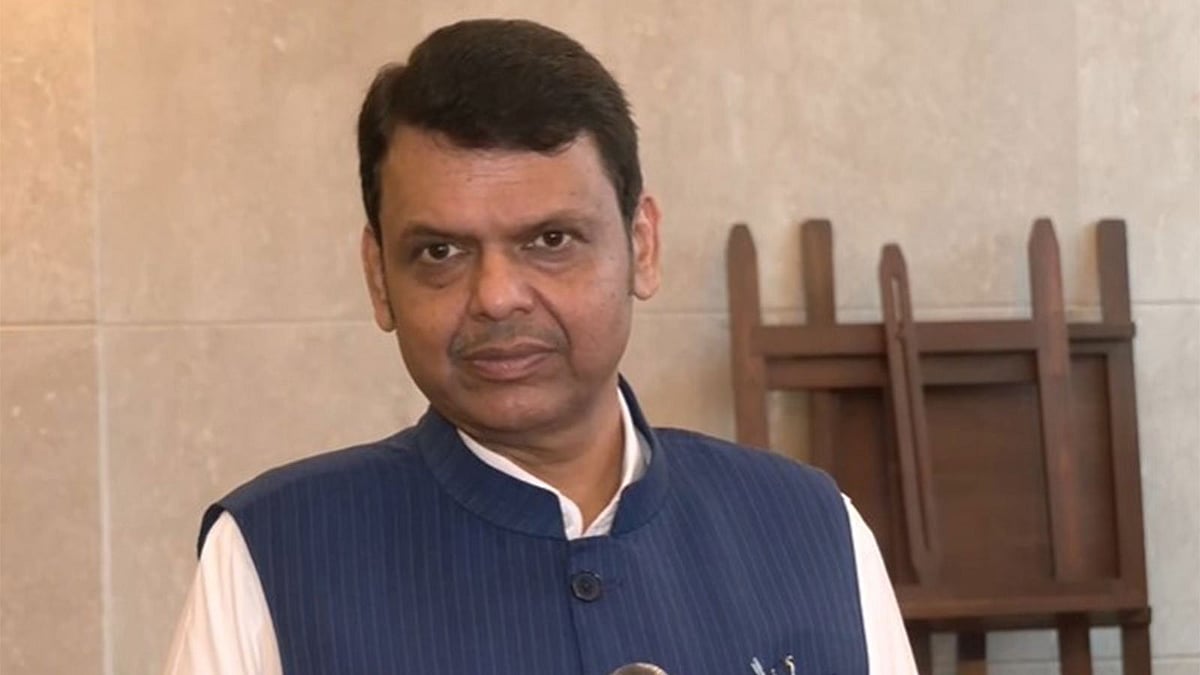 महाराष्ट्र मुख्यमंत्री फडणवीस यांचे निर्देश: NEET पेपर गळती आंदोलनातील आंदोलकांविरुद्ध दाखल गुन्हे मागे घ्या