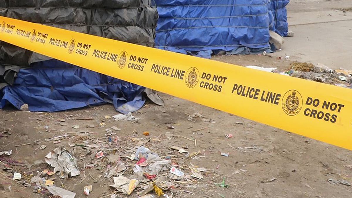 Chhattisgarh police in Durg recover stashed Rs 4 cr from modified ...