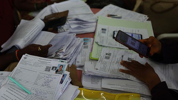 Bengaluru Urban tops PRC applications amid SIR: Revenue Department