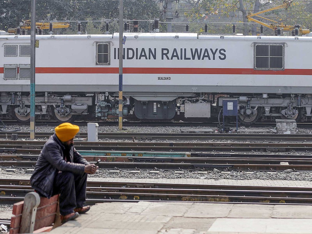 Railways seeks stern actions to curb stone-pelting on trains