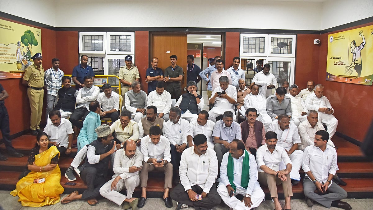 CEO orders action, CM Shivakumar, ministers call off dharna