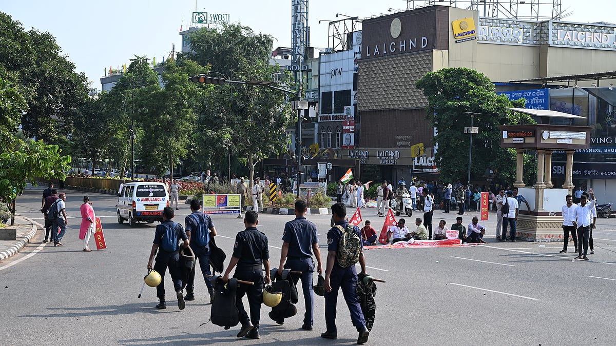 Odisha bandh called by INDIA bloc, disrupts normal life, cripples ...