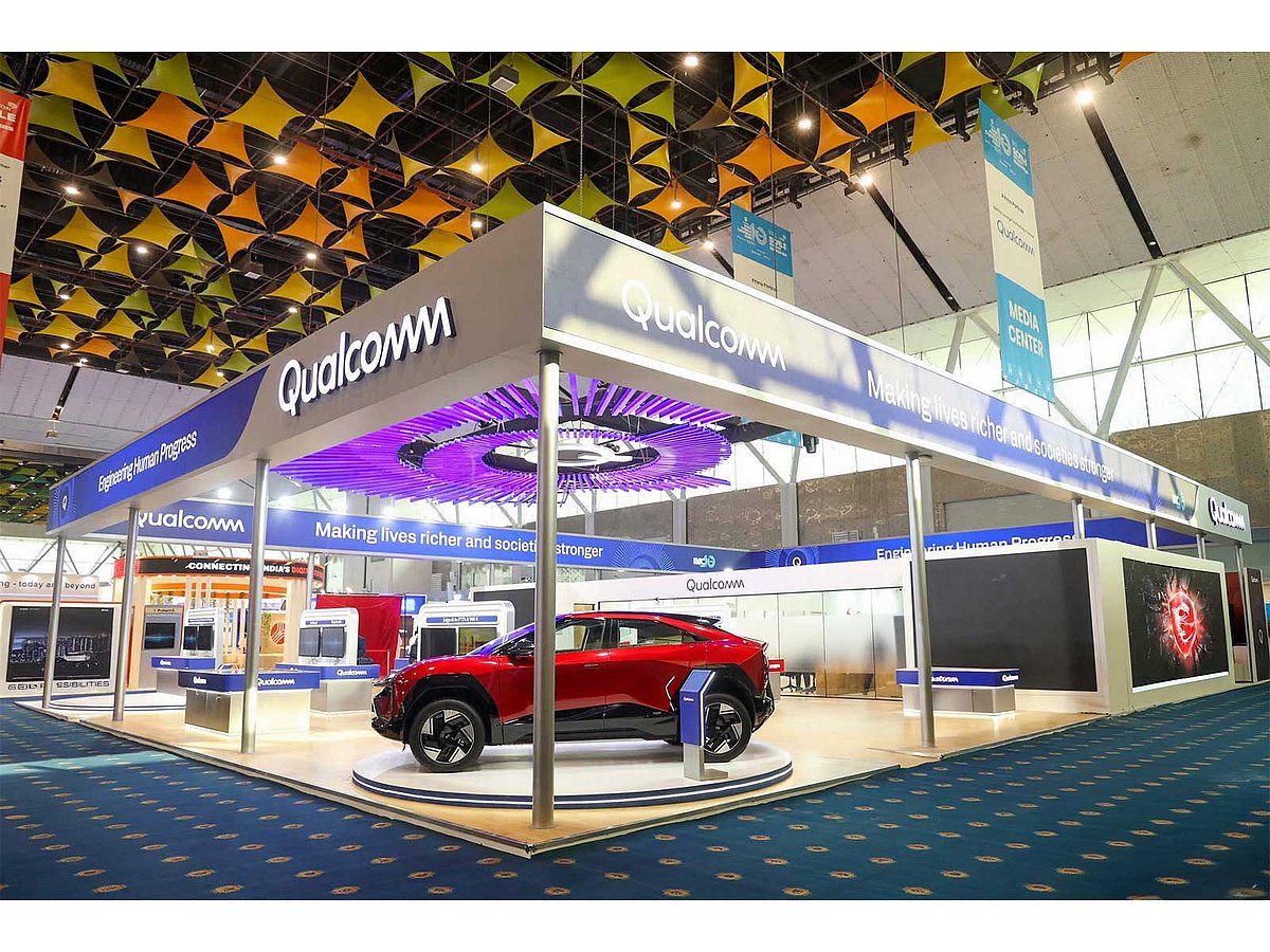 Qualcomm showcases upcoming Snapdragon-powered flagship smartphones at ...