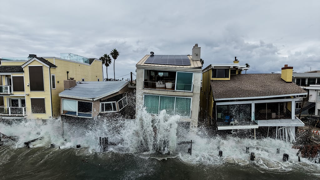 Storms cause five deaths in Mexico as flood risk eases in southwestern US