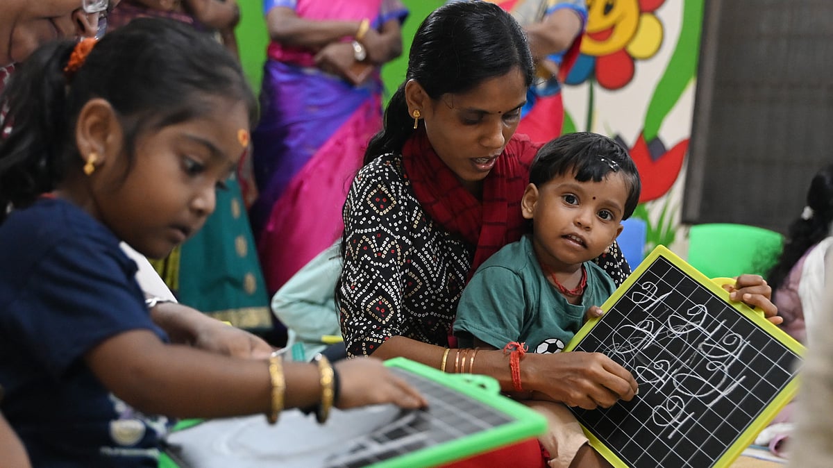 Thousands of children enter into world of letters during Vidyarambham ...