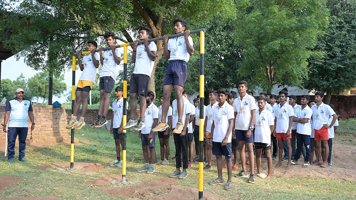 North Karnataka mutt, trust offers free military training to help rural ...