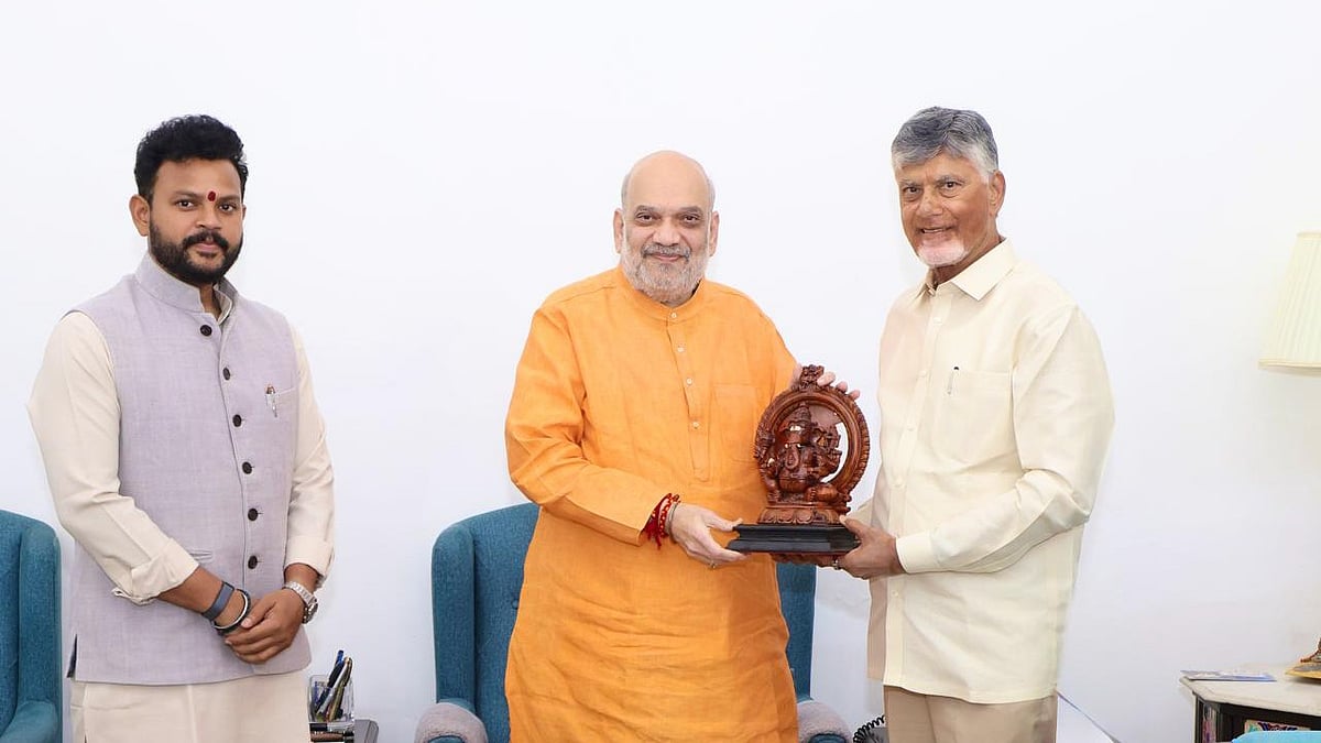 Centre backs Andhra Pradesh rail, chip and AI development plans
