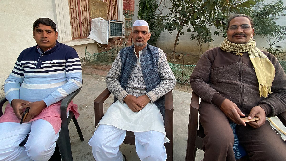 Islam and Yahya Nambarbar with Gul Mohammad Malik in Shikarpur, Muzaffarnagar.