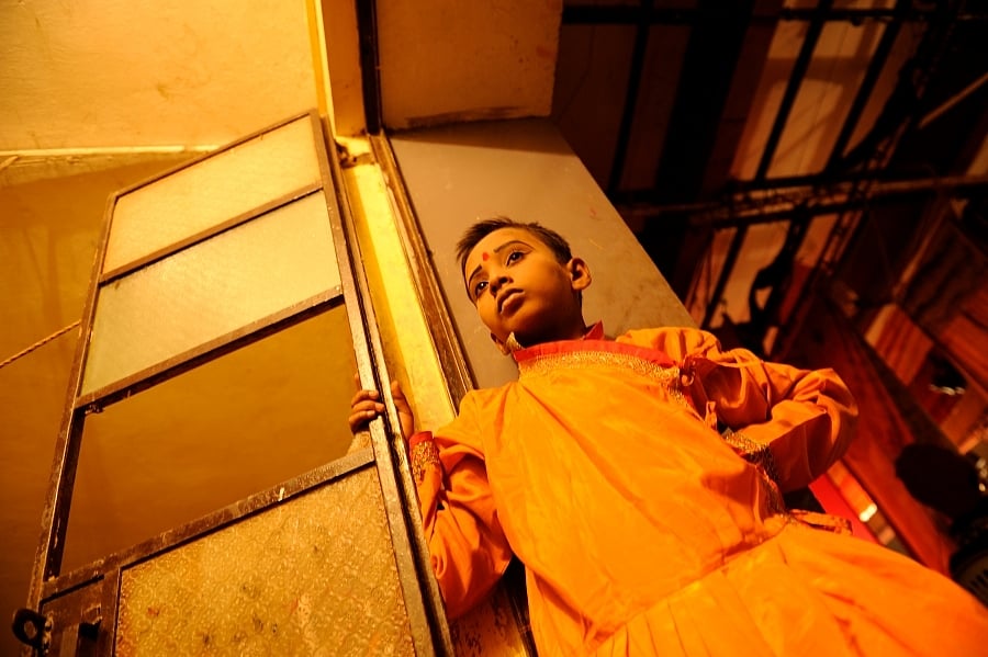 Akshay, 12, plays Sita. An undernourished Brahmin boy, he was sent to troupe leader Shastri in Dussehra to send home a few hundred rupees. His slight build and childish voice make him suitable to play Sita.