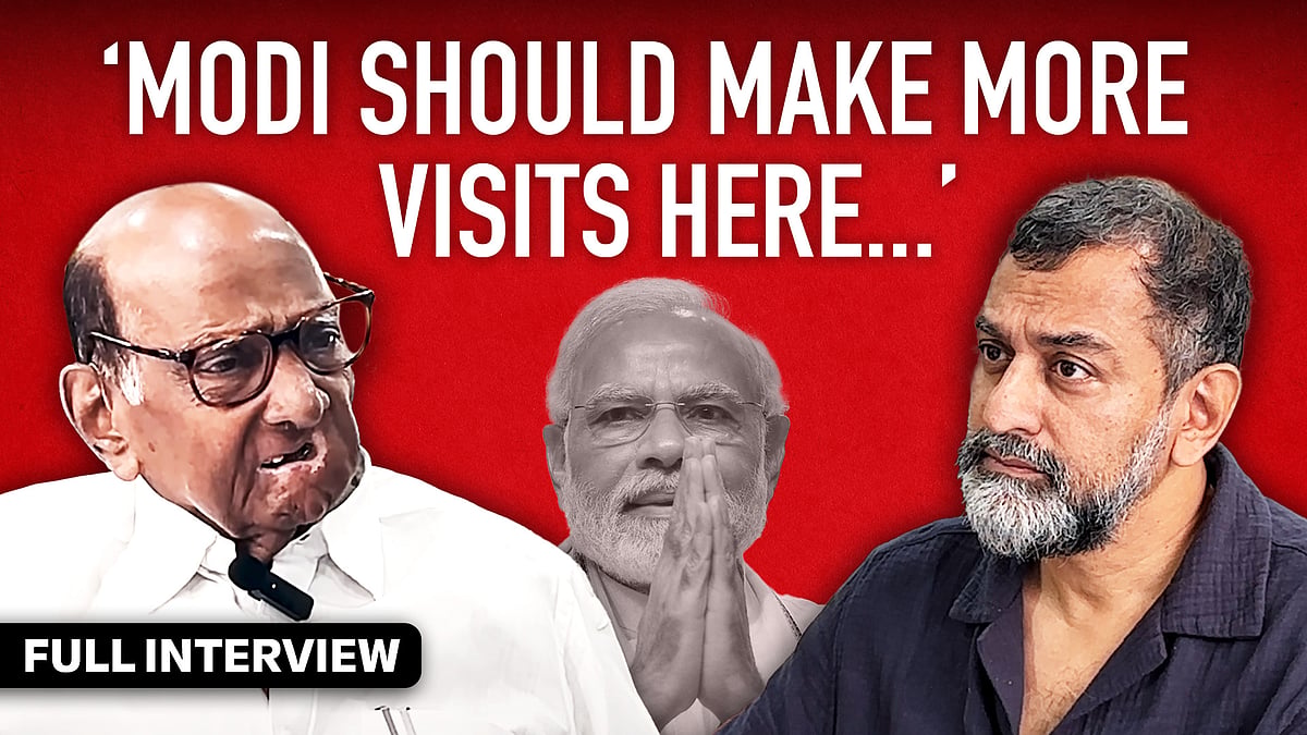 Sharad Pawar and Sreenivasan Jain.