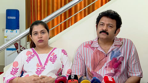Krishna Kumar and Diya Krishnakumar