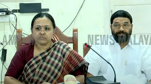 minister veena George and vn Vasavan says about woman building collapsed at Kottayam medical college